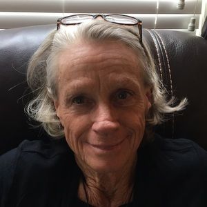 Meet your Posher, Adena